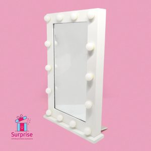 ⁦مرآة بإضاءة LED⁩ - الصورة ⁦2⁩