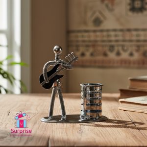 Metal Musician figure Pen Holder - Image 1