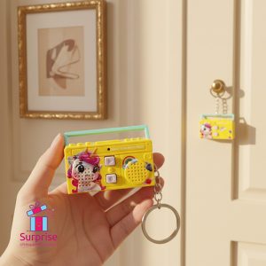 ⁦ميدالية على شكل كاسيت مع إمكانية تسجيل صوتي⁩ - الصورة ⁦1⁩