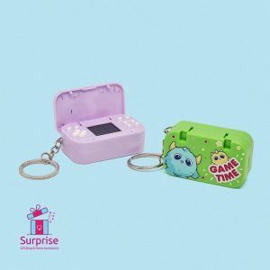 ⁦ميدالية على شكل لعبة⁩ - الصورة ⁦2⁩