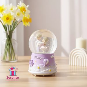 ⁦كرة ثلج مائية رومانسية موسيقية ذاتية الحركة بإضاءة LED ملونة⁩ - الصورة ⁦1⁩