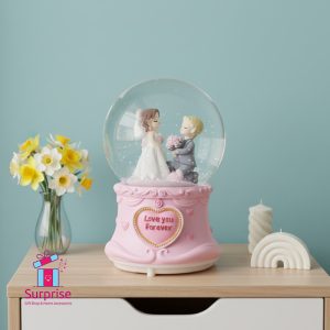 ⁦كرة ثلج مائية مضيئة وموسيقية بتصميم كوبل⁩ - الصورة ⁦1⁩