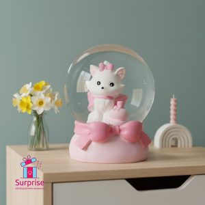 ⁦كرة ثلج مائية لشخصية قطة بإضاءة LED ملونة⁩ - الصورة ⁦1⁩