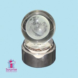 ⁦كرة كريستال ثلاثي الأبعاد متحرك مضيء بتصميم القمر⁩ - الصورة ⁦2⁩