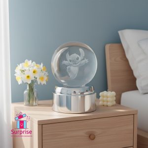 ⁦كرة كريستال ثلاثي الأبعاد متحرك مضيء بتصميم ستيتش⁩ - الصورة ⁦1⁩