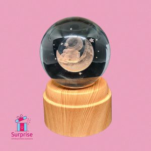 Illuminated Astronaut 3D Moving Crystal Ball Lamp - Image 2