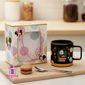 ⁦مج برسولين مع ملعقة من ديزني⁩ - الصورة ⁦1⁩