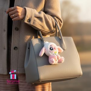 ⁦ميدالية فرو على شكل شخصية ستيتش⁩ - الصورة ⁦1⁩