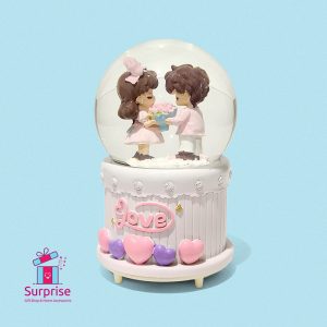 ⁦كرة ثلج مائية مضيئة وموسيقية ذاتية الحركة بتصميم كوبل⁩ - الصورة ⁦2⁩