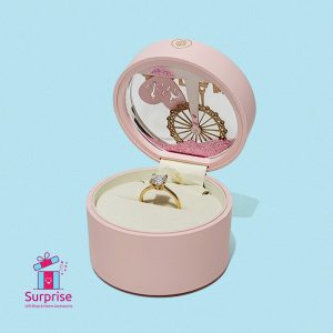 ⁦علبة هدايا أكريليك للمجوهرات بموسيقى وضوء يعمل باللمس + حقيبة هدايا⁩ - الصورة ⁦2⁩