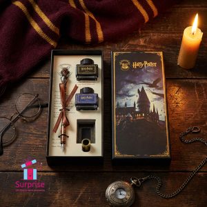 ⁦طقم قلم ريشة وحبر بطابع هاري بوتر⁩ - الصورة ⁦1⁩