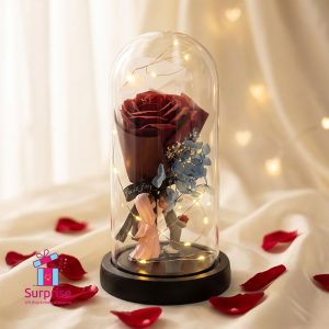 Lighted Glass Crystal Featuring an Artificial Flower & Cute Couple Figurine - Image 1