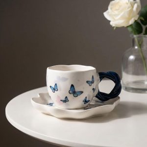 Stylish Porcelain Mug with Matching Plate 300 ML - Image 1