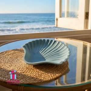 Elegant Shell Trinket Dish - Image 1