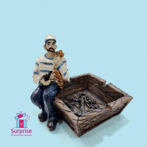 ⁦طفاية على شكل بحّار⁩ - الصورة ⁦2⁩