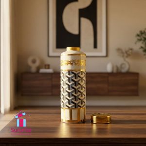⁦فازة سيراميك بتصميم هندسي مودرن⁩ - الصورة ⁦1⁩
