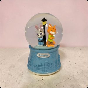 ⁦كرة ثلج مائية Zootopia مضيئة وموسيقية⁩ - الصورة ⁦1⁩