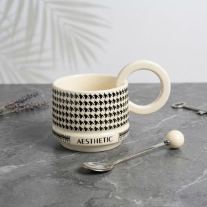 Porcelain Mug with Metal Spoon 350 ml - Image 1
