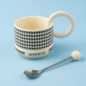 Porcelain Mug with Metal Spoon 350 ml - Image 2